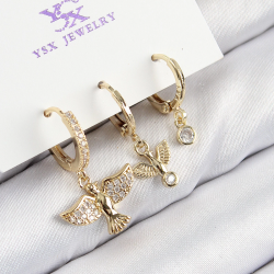 Mey İthalat® Pirinç Zirkon Taşlı 3'lü Kuş Model Gold Renk Kadın Küpe