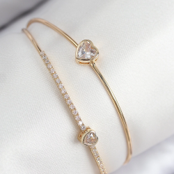 Mey İthalat® Pirinç Zirkon Taşlı Kalp Model Gold Renk Kadın Bileklik