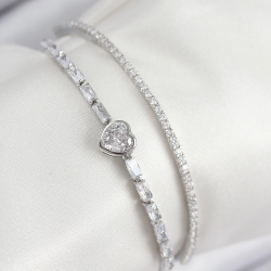 Mey İthalat® Pirinç Zirkon Taşlı Kalp Model Gümüş Renk Kadın Bileklik