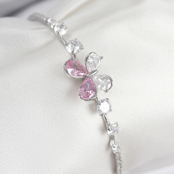 Mey İthalat® Pirinç Zirkon Taşlı Kelebek Model Gümüş Renk Kadın Bileklik