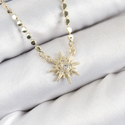 Mey İthalat® Pirinç Zirkon Taşlı Kutup Yıldızı Model Ezme Zincir Gold Renk Kadın Kolye