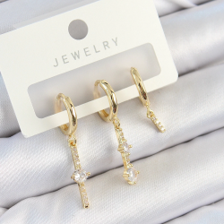 Mey İthalat® Pirinç Zirkon Taşlı Sallantılı Model Gold Renk 3'lü Çift Kadın Küpe Set