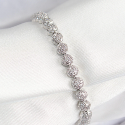 Mey İthalat® Pirinç Zirkon Taşlı Yarım Topcuk Model Gümüş Renk VIP Seri Kadın Bileklik