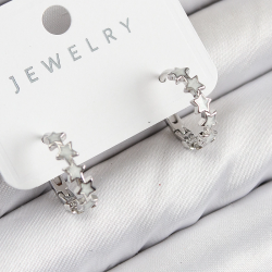 Mey İthalat® Pirinç Zirkon Taşlı Yıldız Model Gümüş Renk Kadın Küpe