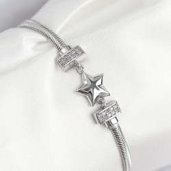 Mey İthalat® Pirinç Zirkon Taşlı Yonca Model Gümüş Renk Kadın Bileklik