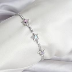 Mey İthalat® Renkli Yıldız Model Zirkon Taşlı Gümüş Renk Pirinç Su Yolu Kadın Bileklik