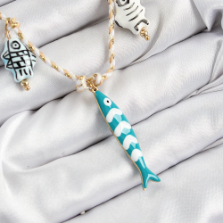 Mey İthalat® Seramik Motifli Balık Figürlü Model Krem İp Kadın Kolye