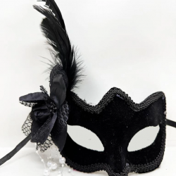 Mey İthalat® Siyah Renk Yandan Tüylü Beyaz İncili Süet Kaplama  Lü Parti Maskesi 20x23 cm