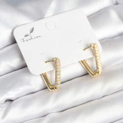 Mey İthalat® Üçgen Model Zirkon Taşlı Kadın Küpe