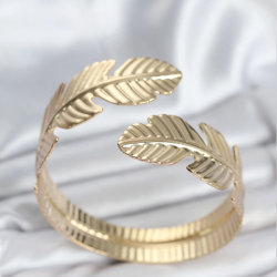 Mey İthalat® Yaprak Model Gold Renk Kadın Bileklik