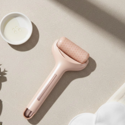 Mey İthalat® Yüz İçin Buz Silindiri Cilt Sıkılaştırıcı ve Ferahlatıcı Masaj Aleti