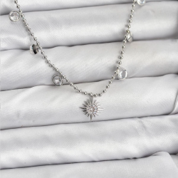 Mey İthalat® Zirkon Taşlı Kutup Yıldızı Model Pirinç Gümüş Renk Kadın Kolye