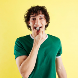 Mey İthalat®   Lokma Meyve Topu 96 Gr Hindistan Cevizli