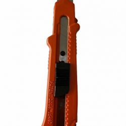 Mey İthalat® Master Profesyonel Metal Maket Bıçağı 18 mm