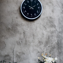 Mey İthalat® 36 Cm Arapça Rakamlı Dekoratif Duvar Saati