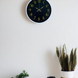 Mey İthalat® 36 Cm Beyaz Klasik Duvar Saati