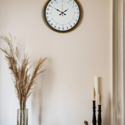 Mey İthalat® 36 Cm Kahverengi 24 Saat Göstergeli Özel Tasarım Duvar Saati