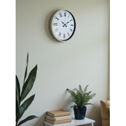 Mey İthalat® 36 Cm Krem Roma Rakamlı Duvar Saati