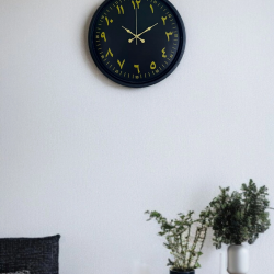 Mey İthalat® 36 Cm Siyah Arapça Rakamlı Duvar Saati