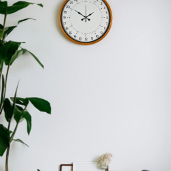 Mey İthalat® 36 Cm Turuncu 24 Saat Göstergeli Özel Tasarım Duvar Saati