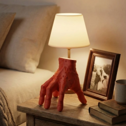 Mey İthalat® 3D Dekoratif El Heykeli 17x16 cm Şömine Raf Masa Üstü Aksesuar