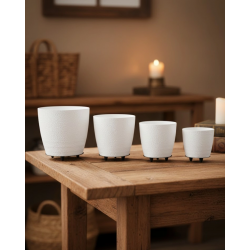 Mey İthalat® 4’lü 3D Şık Beyaz Saksı Seti Modern Ayaklı Dekoratif Vazo