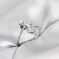 Mey İthalat® Balık Kuyruğu Model Gümüş Renk Zirkon Taşlı Kadın Yüzük