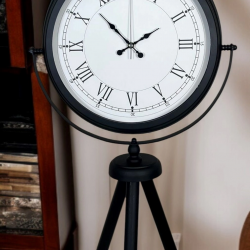 Mey İthalat® Black Elite Tripod Ayaklı Saat