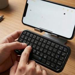 Mey İthalat® Cep Boyutu Kablosuz Bluetooth Klavye Telefon ve Tablet Uyumlu