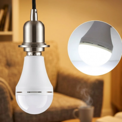 Mey İthalat® Elektrik Kesintisinde Yanan Şarjlı LED Ampul E27 6500K Güçlü Işık