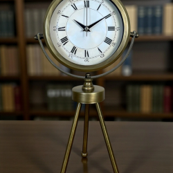 Mey İthalat® Eskitme Roma Rakamlı Tripod Üç Ayaklı Metal Masa Saati