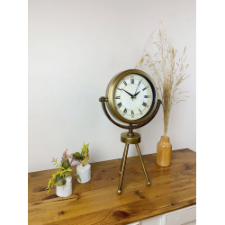 Mey İthalat® Eskitme Roma Rakamlı Tripod Üç Ayaklı Metal Masa Saati