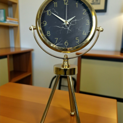 Mey İthalat® Gold & Black Uyumlu Şık Üç Ayaklı Metal Masa Saati