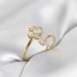 Mey İthalat® Gold Renk Zirkon Taşlı Yonca Model Kadın Yüzük