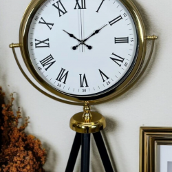 Mey İthalat® Gold Roma Rakamlı Lüks Tripod Ayaklı Saat