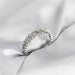 Mey İthalat® Gümüş Renk Motif Desenli Zirkon Taşlı Kadın Yüzük