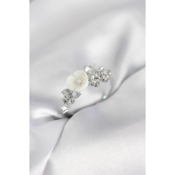 Mey İthalat® Gümüş Renk Pirinç Çiçek Model Zirkon Taşlı Kadın Yüzük