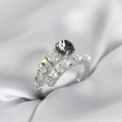 Mey İthalat® Gümüş Renk Pirinç Zirkon Taşlı İncili Kadın Yüzük