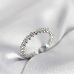 Mey İthalat® Gümüş Renk Sıralı Zirkon Taşlı Model Kadın Yüzük