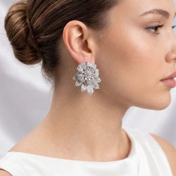 Mey İthalat® Gümüş Renk Zirkon Taşlı Çiçek Model Kadın Abiye Küpe