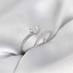 Mey İthalat® Gümüş Renk Zirkon Taşlı Kuyruklu Kalp Model Kadın Yüzük