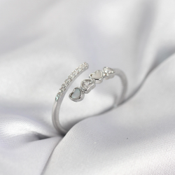 Mey İthalat® Gümüş Renk Zirkon Taşlı Minimal Kalp Model Kadın Yüzük