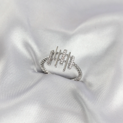 Mey İthalat® Gümüş Renk Zirkon Taşlı Sütun Model Kadın Yüzük