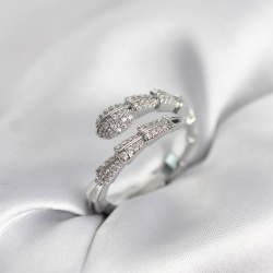 Mey İthalat® Gümüş Renk Zirkon Taşlı Yılan Model Kadın Yüzük