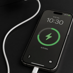 Mey İthalat® iPhone 13 12 11 XR XS X SE 2022 2020 20W Lightning Şarj Cihazı