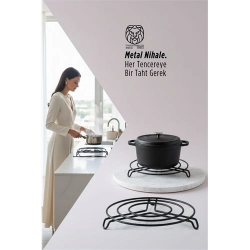 Mey İthalat® Juliette Serisi Siyah Metal Nihale - 20 cm Isıya Dayanıklı Lüks Tencere Altlığı