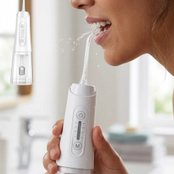 Mey İthalat® Kablosuz Ağız Duşu 320 ml Su Tanklı 4 Modlu 5 Başlıklı Temizlik Cihazı