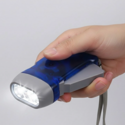 Mey İthalat® Kendiliğinden Şarjlı El Feneri 3 LED Enerjisiz Çalışan Pratik Tasarım