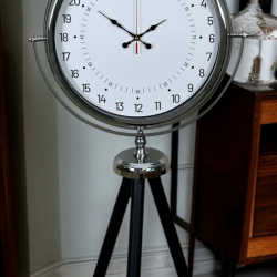 Mey İthalat® Krom 24 Saat Göstergeli Özel Tasarım Tripod Ayaklı Saat