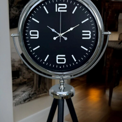 Mey İthalat® Krom Asil Tripod Ayaklı Saat